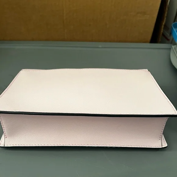 Kate Spade Pink Floral Women's Bag - Picture 8 of 11